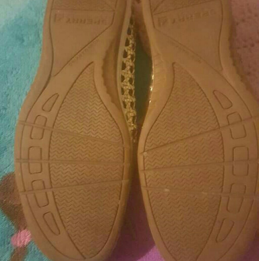 Sperry - Picture 2 of 3